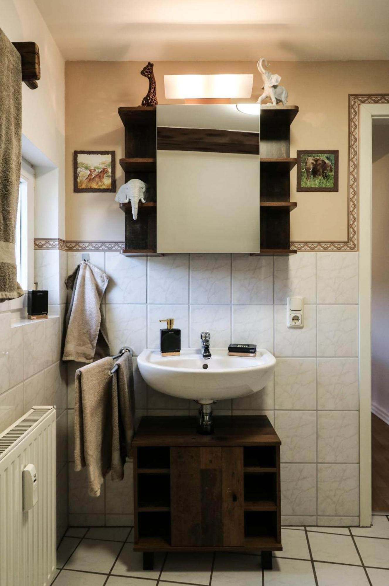 Ferienwohnung Afrika ベルンカステル・クース エクステリア 写真